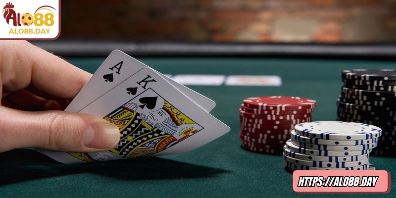 Tìm hiểu về Poker ALO88